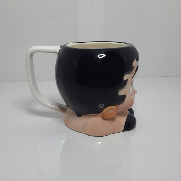 Betty Boop Mug Vintage 1981 Hand Painted Made in Japan Collectible - Picture 2 of 5